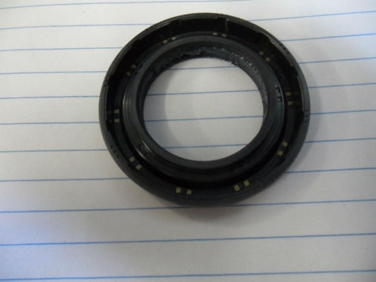 Isuzu/Holden Jackaroo Genuine Front Axle Housing Seal New Part