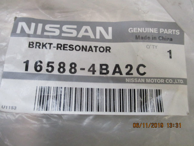 Nissan T32 X Trail Genuine Resonator Bracket New Part