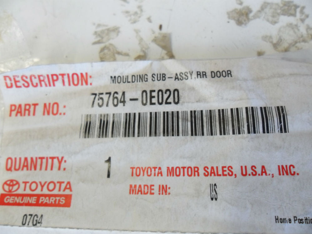 Toyota Kluger Genuine Left Hand Rear Door Upper Frame Moulding Chrome New Part