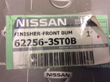 Nissan Pulsar E17 Genuine right hand front bumper infill new part