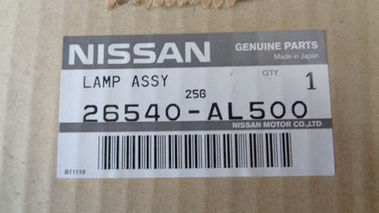 Nissan Infiniti G35 Genuine right hand rear inner tail light new part
