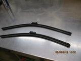 VW Polo MKV Genuine Set Of Front Wiper Blades New Part
