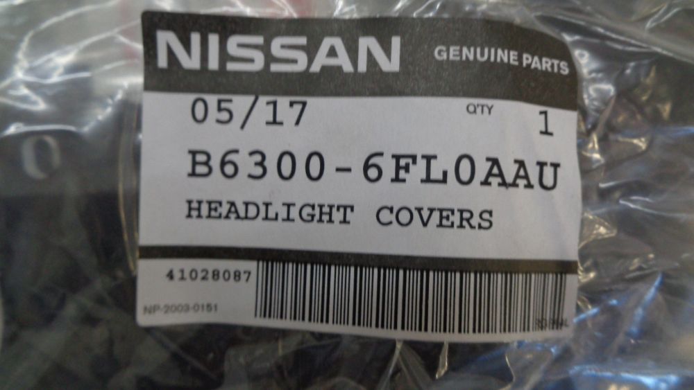 Nissan X-Trail T32 Genuine Headlight Protector Kit New Part