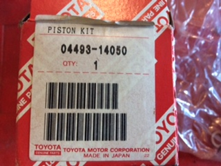 Toyota Landcruiser genuine master cylinder kit single new part