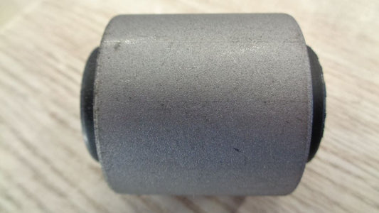 Isuzu D-Max Genuine Rear Lateral Bush New Part
