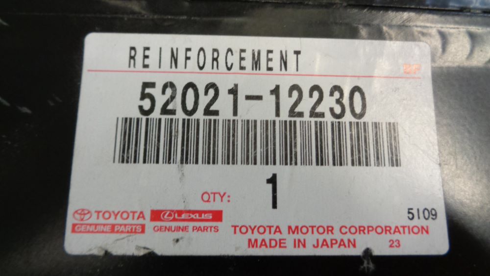 Toyota Corolla ZRE152 Genuine Front Bumper Renforcement New Part