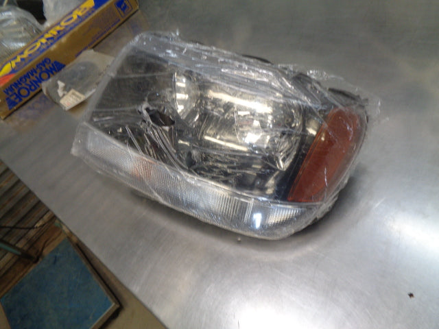 Jeep Cherokee Genuine Left Hand Headlight Reconditioned VGC Used Part