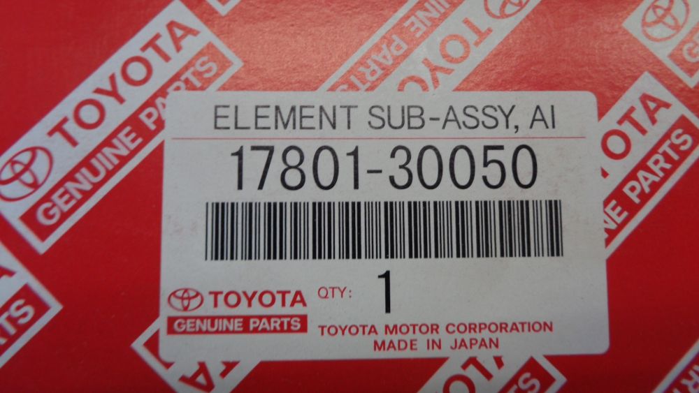 Toyota Hiace/Commuter Genuine Air Filter Element New Part