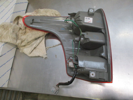 Mitsubishi MQ Triton Genuine RHR Tail Light Assy VGC Used Part