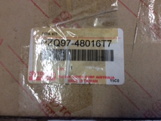Toyota Kluger Genuine rear park assist 4 head complete kit new Part