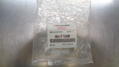 Mitsubishi Triton Genuine Boot, Clutch New Part