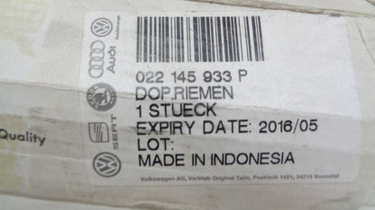 VW Touareg-Audi Q7 Genuine Drive Belt New Part