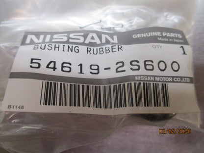 Nissan Navara D22 Genuine Rubber Bush New Part