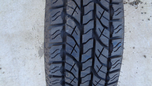 YOKOHAMA GEOLANDAR A/T-S 225/70R16