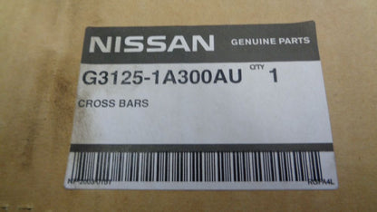 Nissan Pathfinder R52 & Murano Z51 series genuine Roof Cross bars New Part