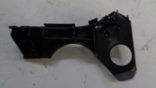 TOYOTA COROLLA GENUINE RIGHT FRONT BUMPER BAR COVER BRACKET NEW PART