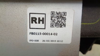 Mitsubishi Triton ML/MN Genuine Right Hand Replacement Side Step Used Part