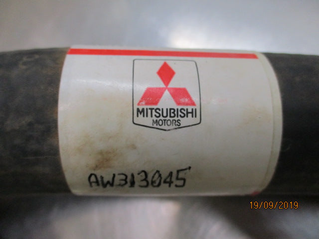 Mitsubishi Magna 2.6 ltr Genuine Top Radiator Hose New Part