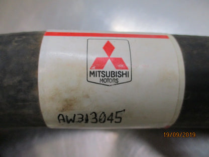 Mitsubishi Magna 2.6 ltr Genuine Top Radiator Hose New Part