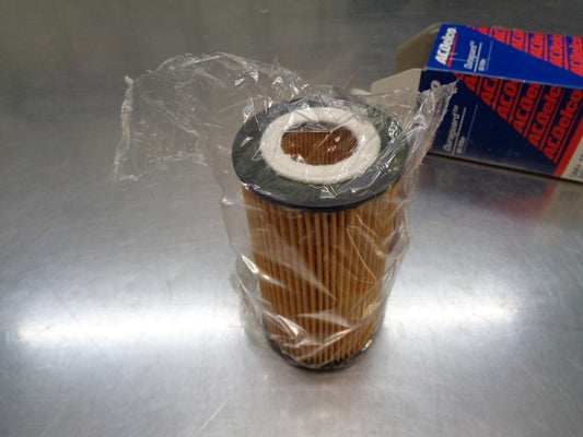 AcDelco Oil Filter Suitable For VW Passat New Part