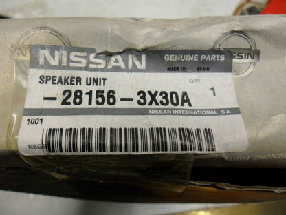 Nissan Navara D40M Genuine Rear Speaker New Part