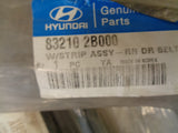 Hyundai Santa Fe Genuine RHR Door Weatherstrip Assy New Part