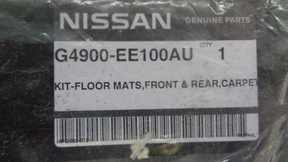 Nissan Tiida Genuine Carpet Floor Mat Set Beige New Part