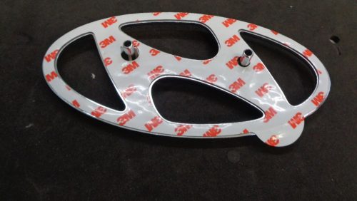 HYUNDAI ELANTRA/i30 GENUINE TAILGATE EMBLEM NEW PART