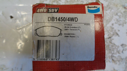 Bendix front brake pads to suitable for Hyundai Grandeur 30 (XG), Terracan 3.5 i V6 4x4 (HP) AND Ssangyong Rexton 2.7 Xdi.New Part
