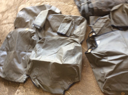 USED Canvas seat covers Suitable for Nissan Navara D40 full set  Used VGC