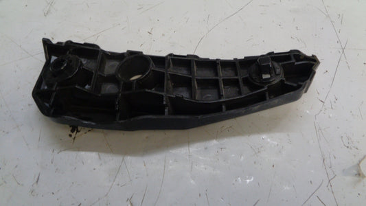 Toyota Corolla Genuine Right Hand Side Front Bumper Bar Bracket New Part