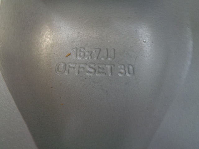 Nissan Navara D40M Genuine 16inch Alloy Rim New Part