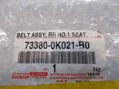 Toyota Hilux/Fortuna Seat Belt No1 Assembly centre new part