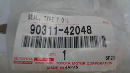 Toyota Landcruiser-Coaster-Hilux-FJ Cruiser Genuine Timing Case Seal New Part