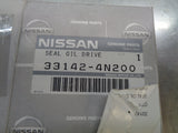 Nissan Murano Genuine Drive Shaft Oil Seal New Part