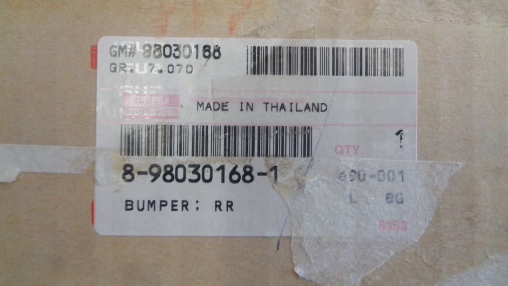 Isuzu D-Max Genuine Driver Rear Bar End New Part