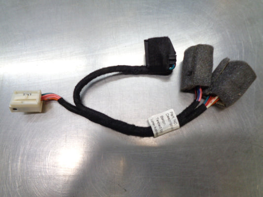 Holden VE SSV Commodore Genuine Sat Nav/Reverse Cam Radio Harness New Part