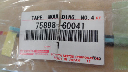 Toyota Landcruiser Prado GXL To VX front fender molding upper new part