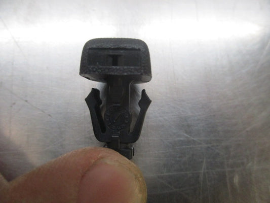 Hummer H2 Genuine Windscreen Washer Sprayer Nozzel New Part