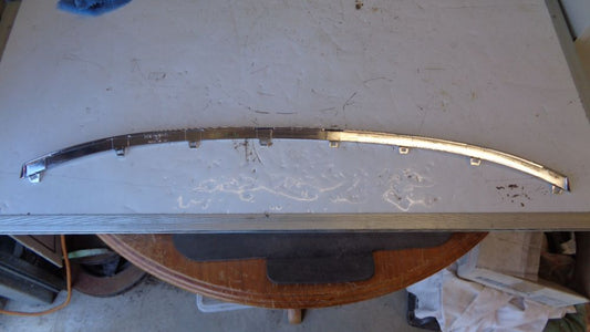 Honda CR-V Genuine Front Grille Center Moulding New Part