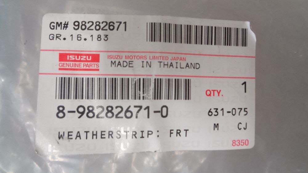 Isuzu D-Max Genuine Left Hand Front Door Weatherstrip New Part