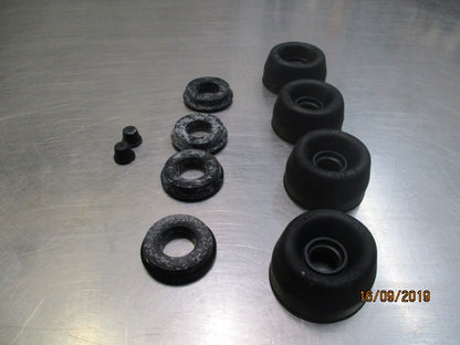 Toyota Landcruiser  BJ45, FJ45, HJ47 Genuine Rear Wheel Cup Kit New Part