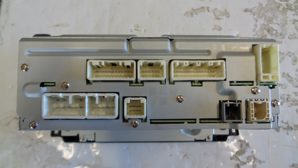 Toyota Rav4 GXL Genuine Standard radio head unit new part – Half Price ...