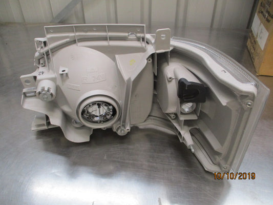 Toyota Hiace Genuine Right Hand Head Light New Part
