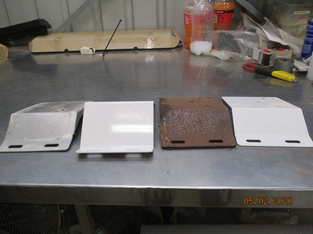 Truck-Tray Metal Plate Bracket Warning Beacon New Part