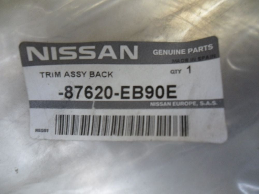 Nissan Navara D40M Genuine Front LH Seat Back Trim Assy New Part