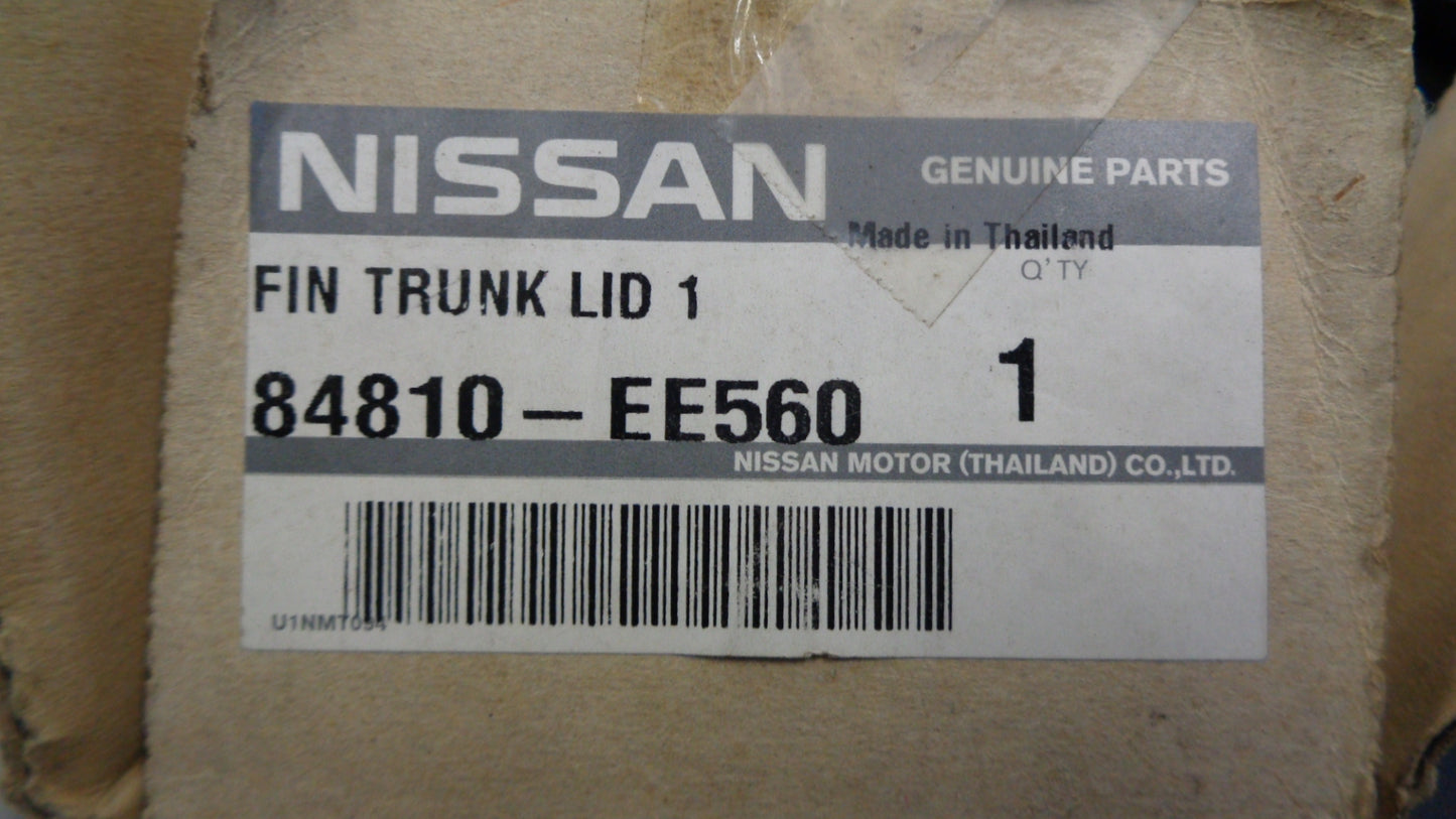 Nissan Tiida Genuine Chrome Boot Lid Garnish New Part