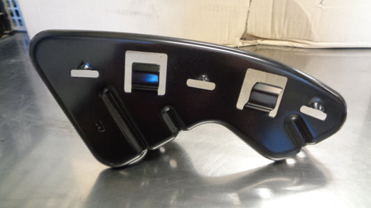 Kia Sportage Genuine Right Hand Front Upper Bumper Bracket New Part