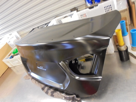 Holden BL Astra Sedan Genuine Rear Boot Lid Assembly New Part