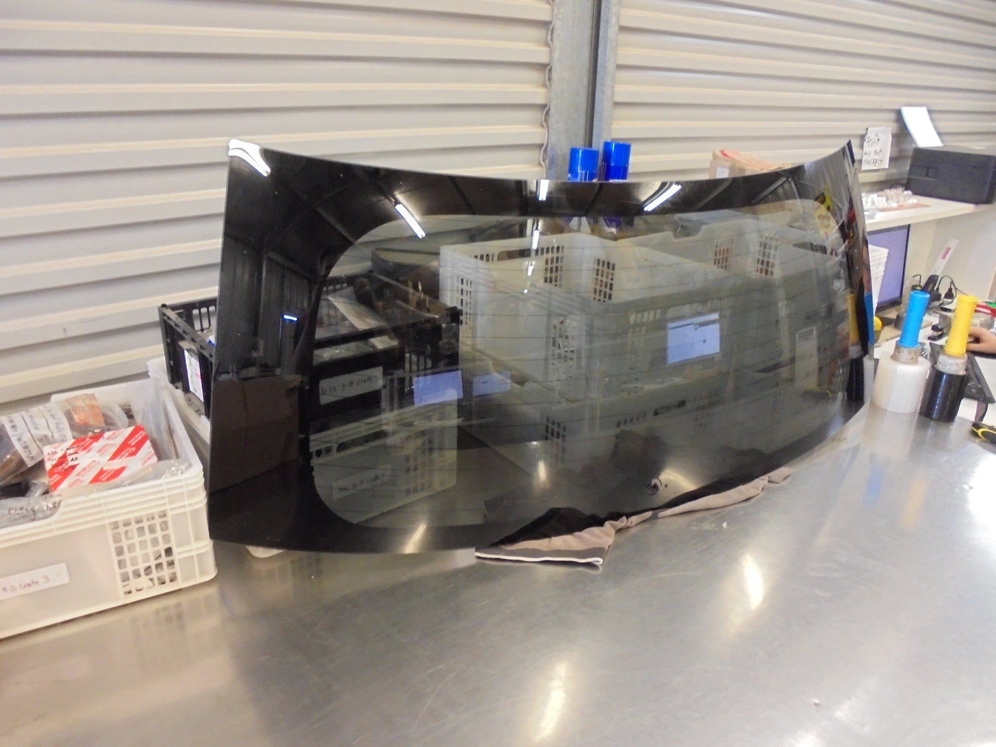 Mitsubishi Outlander Genuine Rear Tail Gate Glass New Part